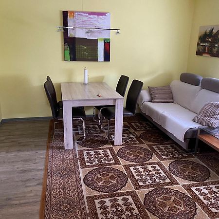 Ferienwohnung Pfeifer Friedrichsdorf Esterno foto